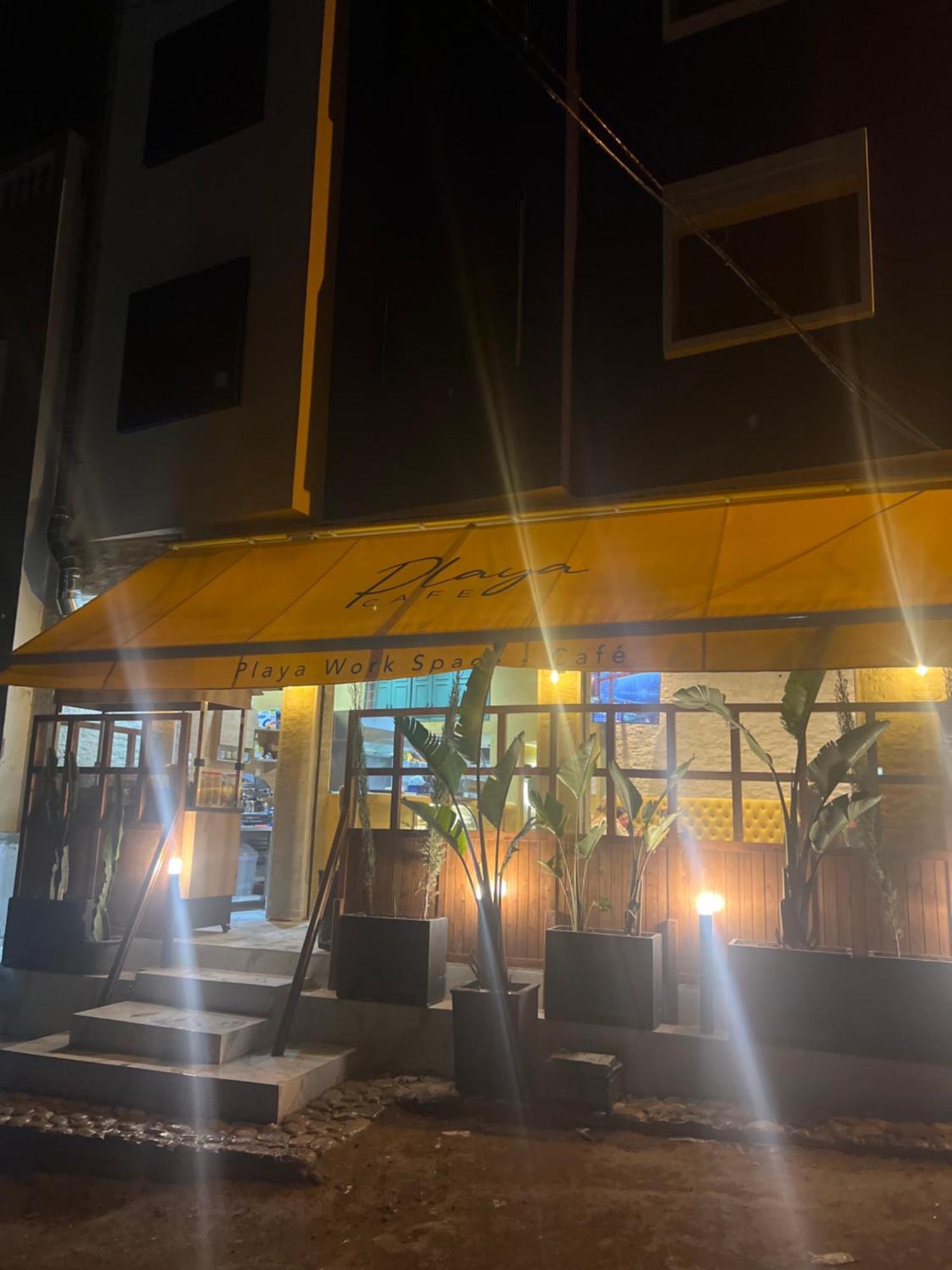 Playa Surf House Hostel Tamraght Kültér fotó
